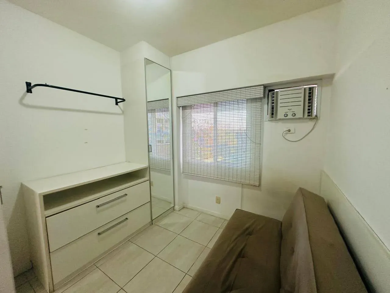 Furnished 3-bedroom apartment with a gas kitchen — photo 12