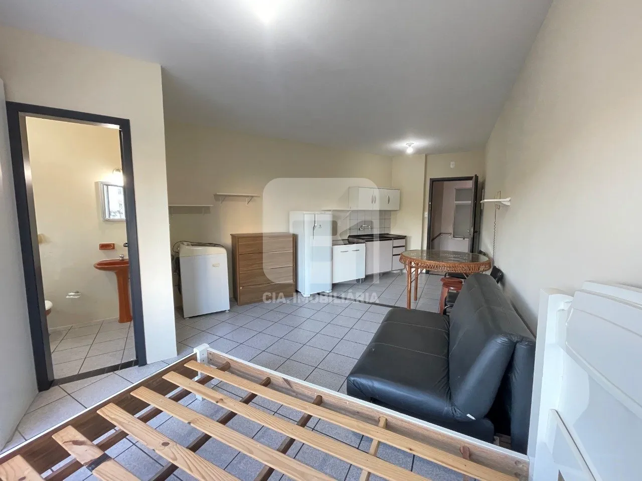 Apartamento de 1 quarto com ar-condicionado e 1 vaga — photo 13