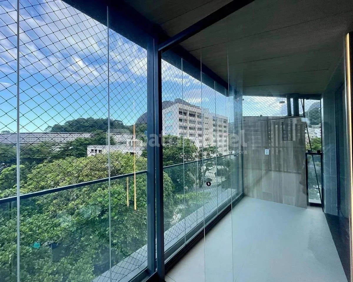 Apartment, 197 m², with a grill on the balcony — photo 18