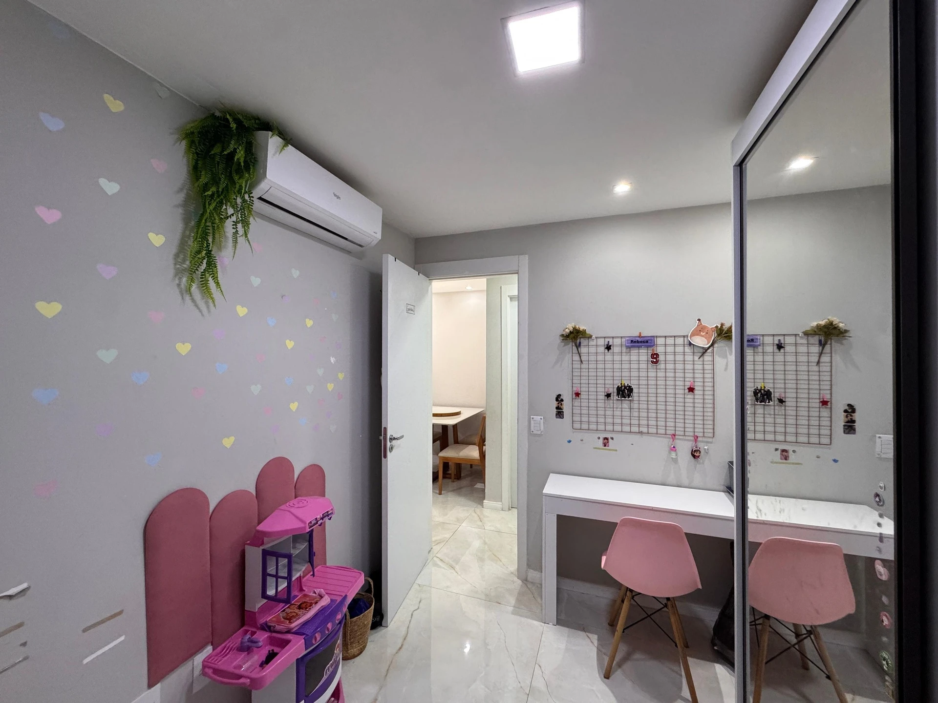Home office in a 2-bedroom apartment, 58 m² — photo 18