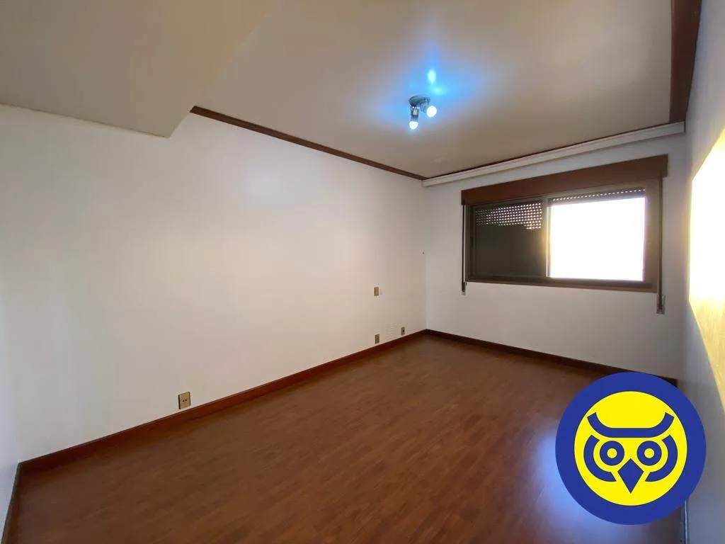 Furnished apartment on the 10th floor with water views — photo 9