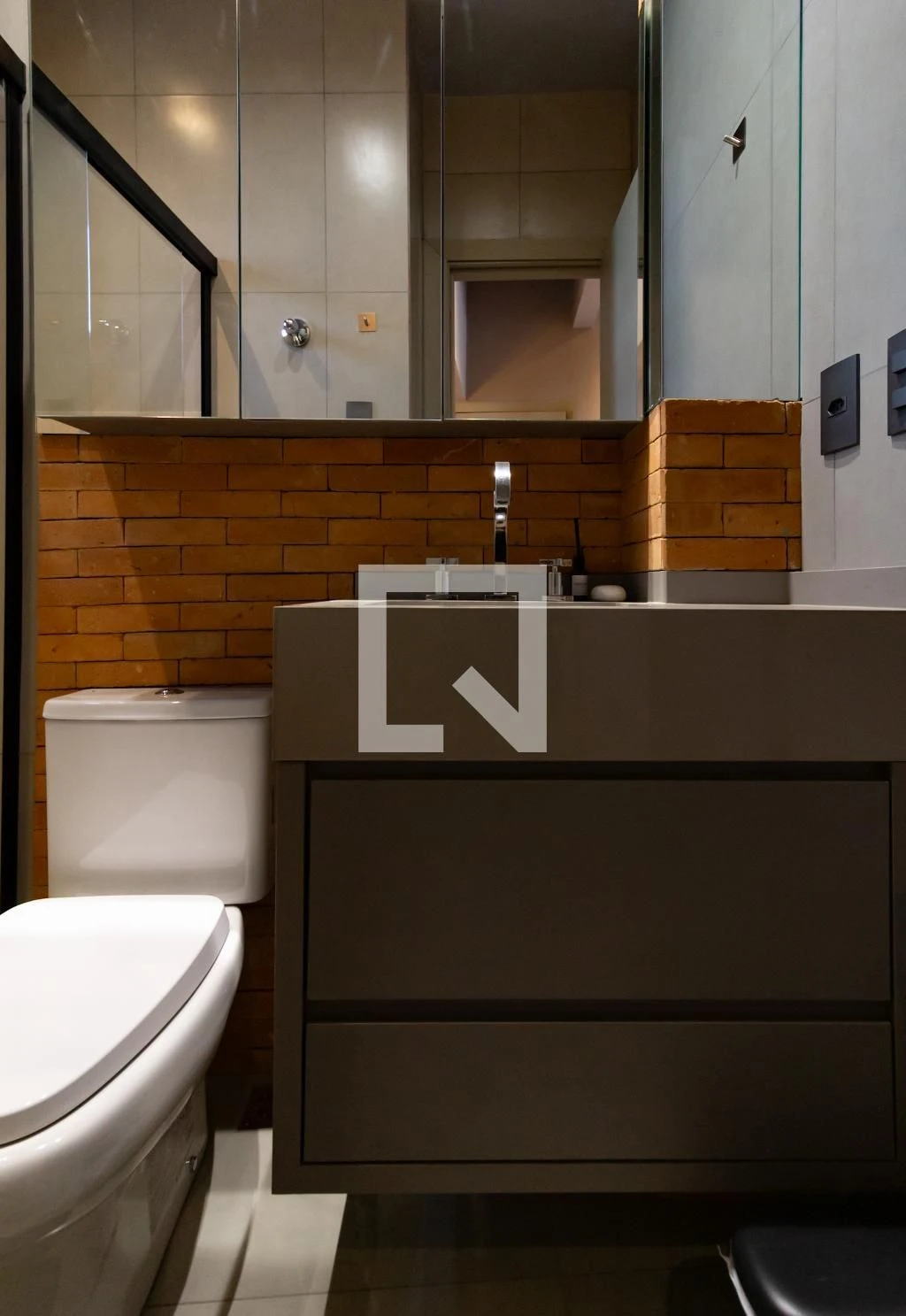 48 m² apartment with a home office and a washing machine — photo 2