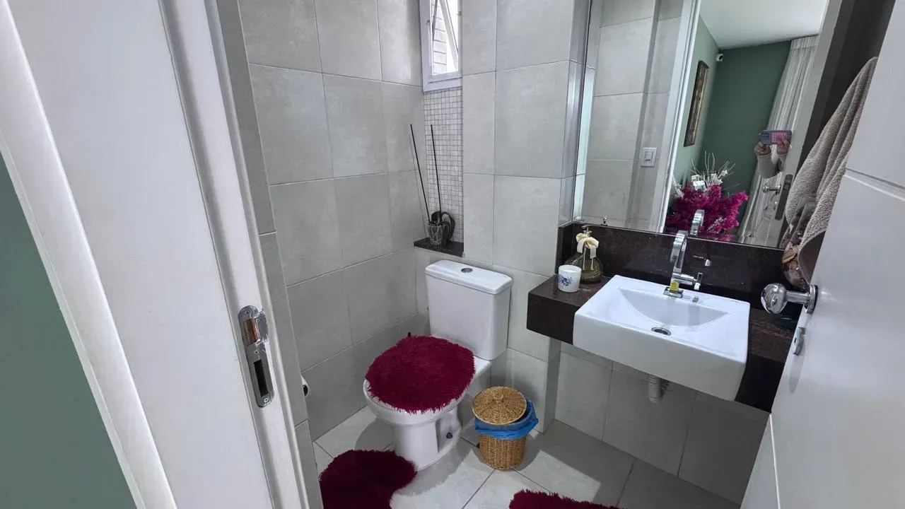 Furnished apartment with 3 bedrooms and an open-plan kitchen — photo 19