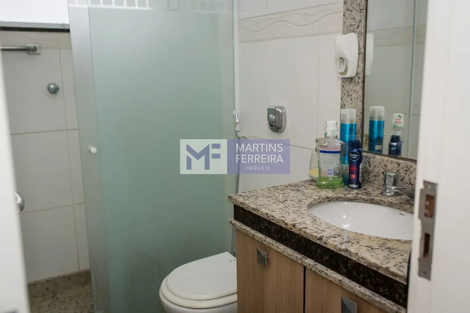 Casa para locação com 3 quartos e 5 banheiros — photo 22