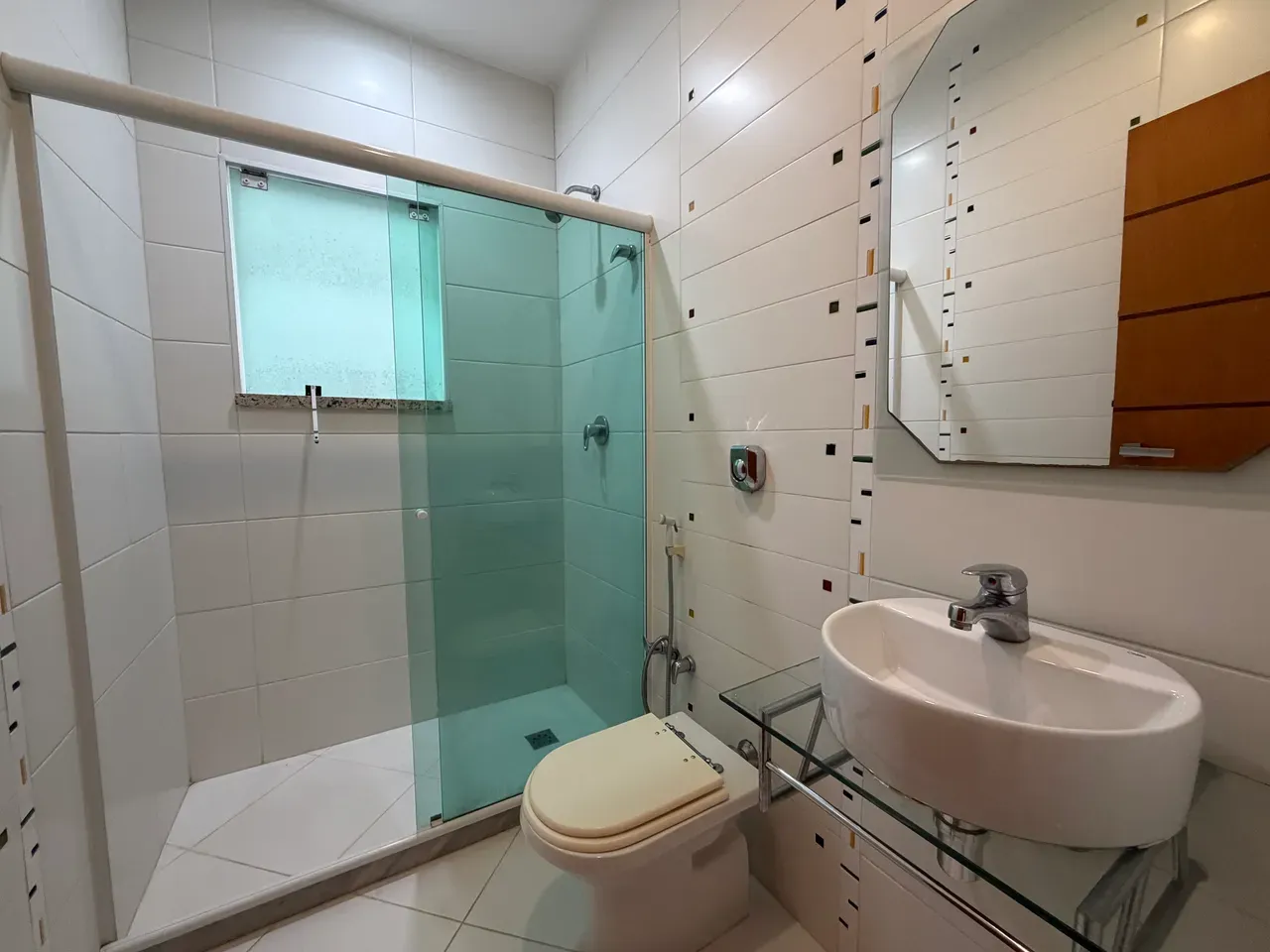 475 m² house with 4 bedrooms and gas open-plan kitchen — photo 32