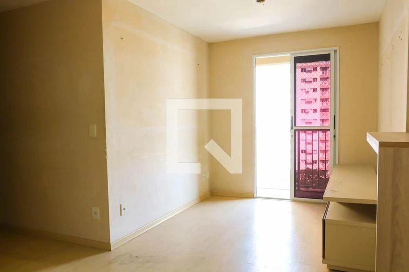 2-bedroom apartment in a building with a gym — photo 22