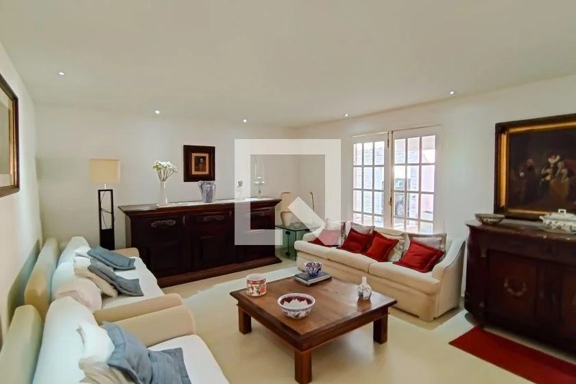 Rental house with 3 bedrooms and an open-plan kitchen — photo 34