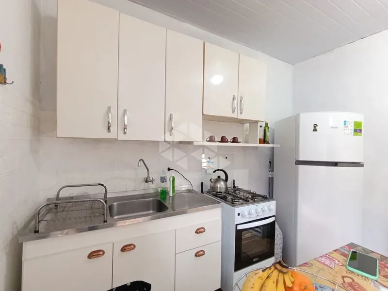 One-bedroom house with a garden — photo 11