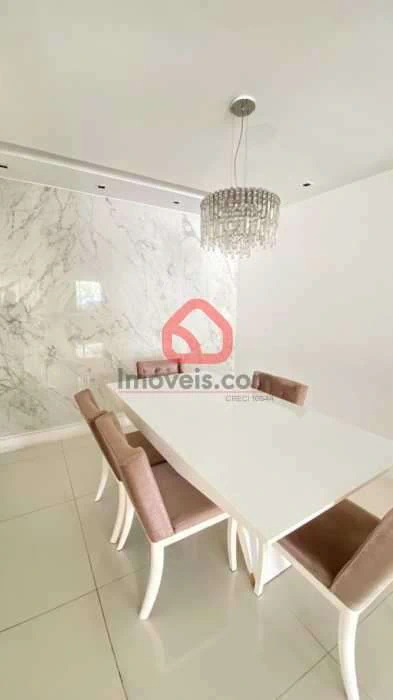 Condo house with 3 en-suite bedrooms and 400 m² — photo 9