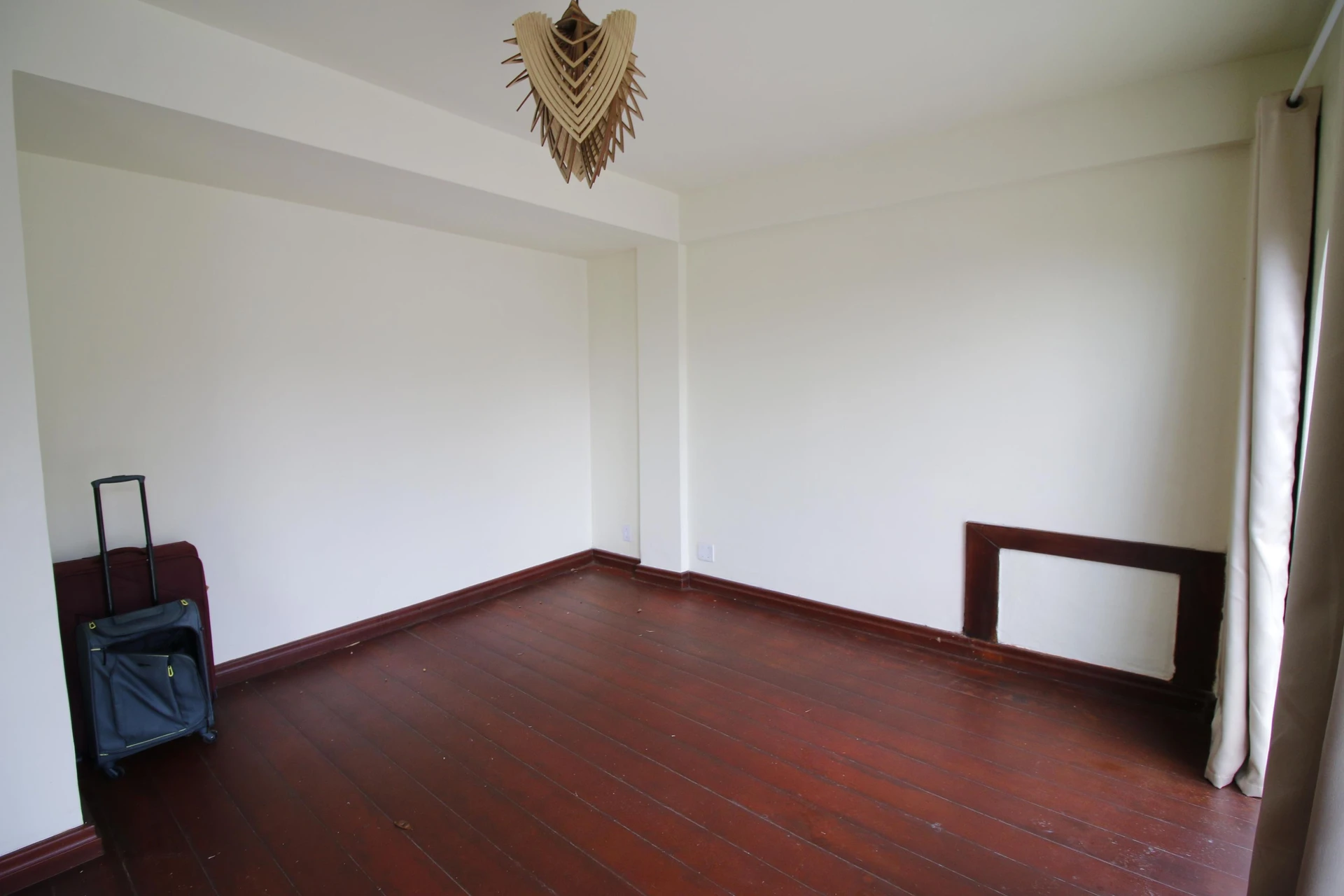 Mountain view in a 3-bedroom house, 460 m² — photo 25
