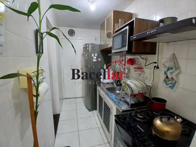 Furnished apartment with 2 bedrooms and 1 glass shower — photo 4