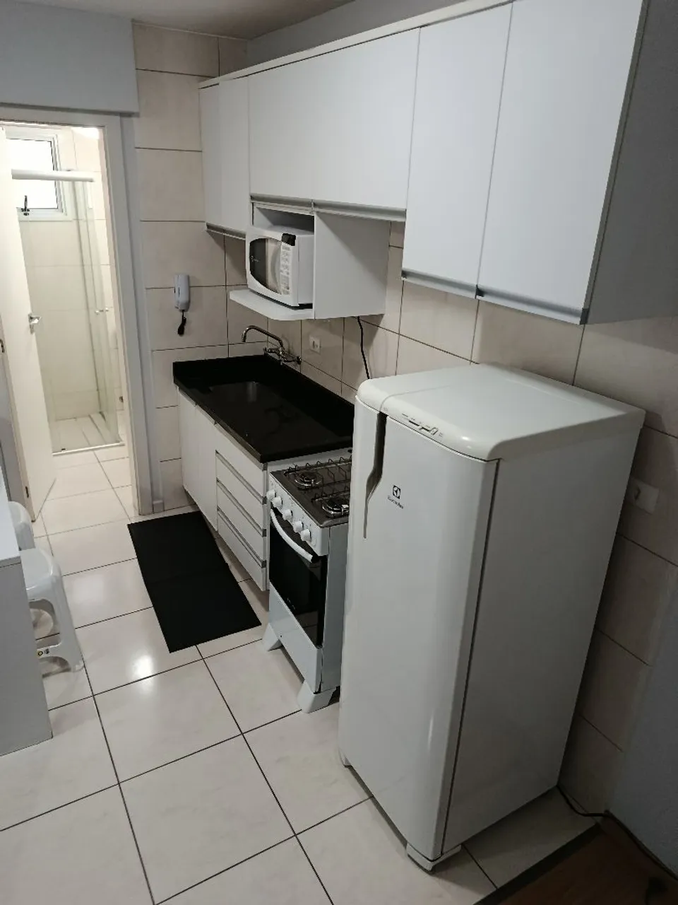 Furnished studio, 30 m², with a home office — photo 11