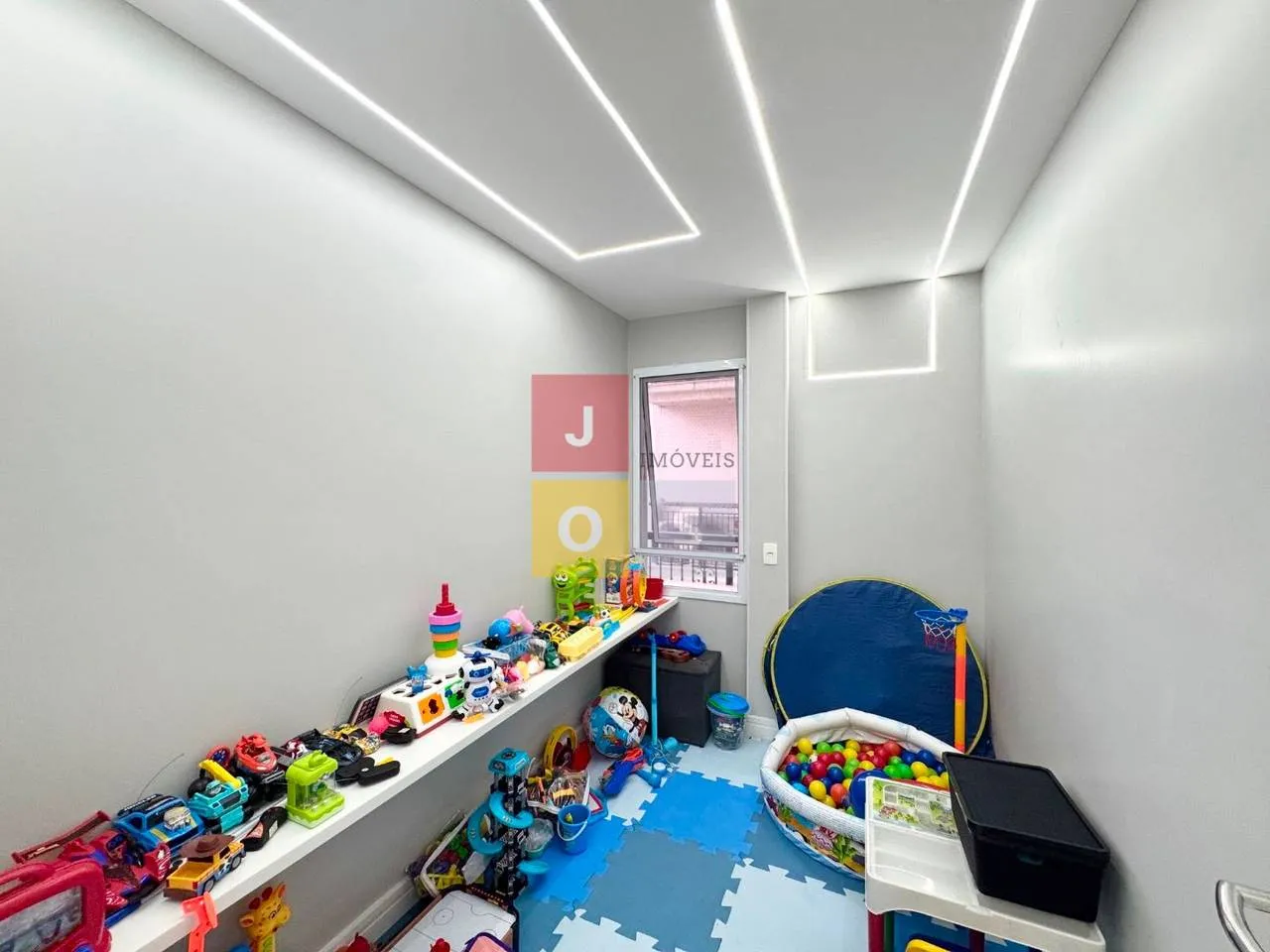 Apartamento mobiliado, 193 m², com janelas do piso ao teto — photo 22