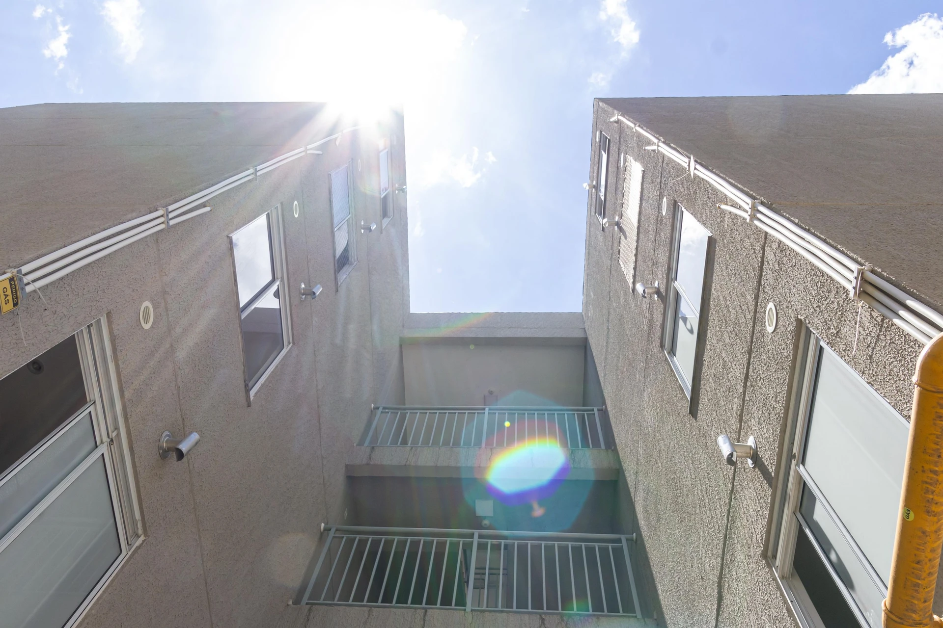 Rental apartment with 2 bedrooms and a balcony — photo 51