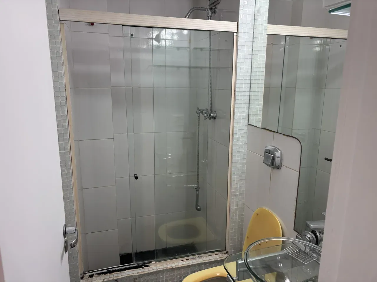 2-bedroom apartment with a mountain view in Rio de Janeiro — photo 10