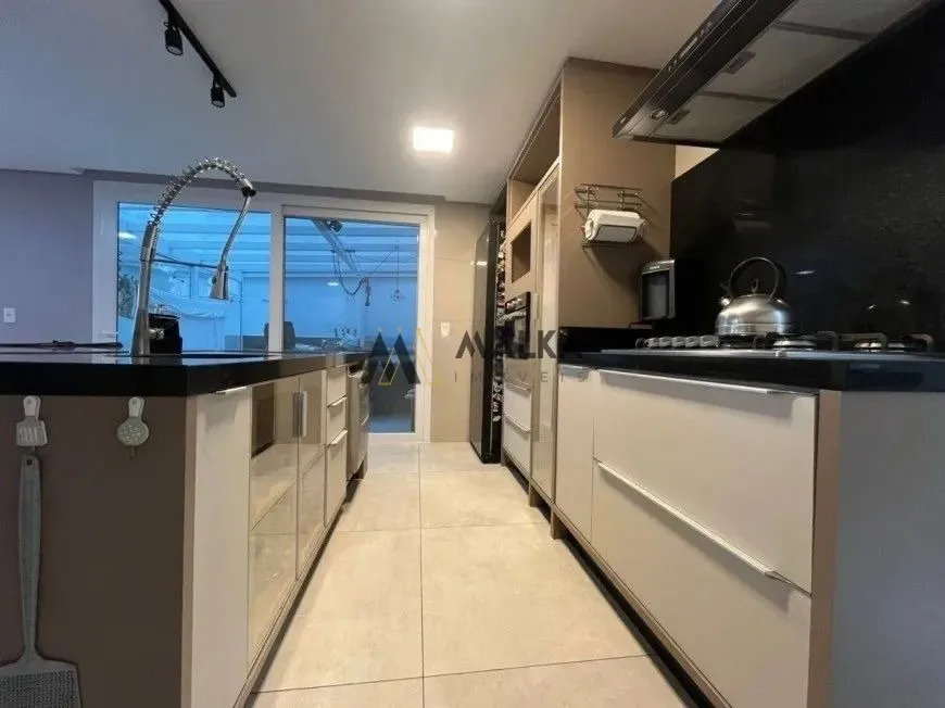 Casa en alquiler con 3 dormitorios y 4 baños — photo 35