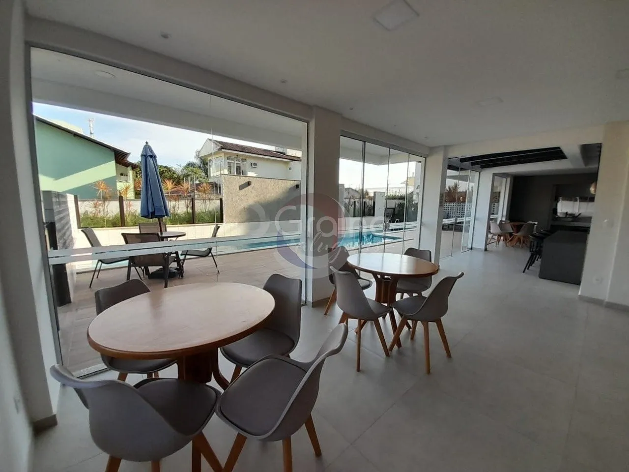 3-bedroom apartment with a home office — photo 27