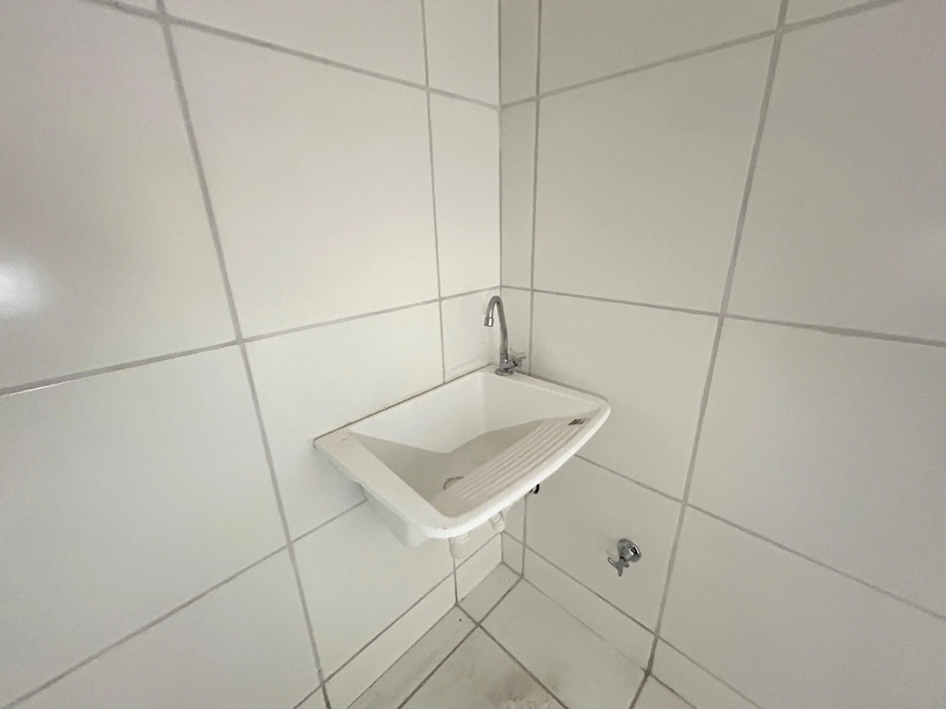 Меблированная квартира с 2 спальнями, балконом и 1 местом — photo 15