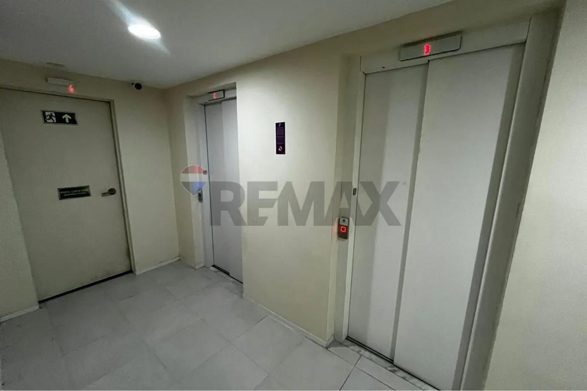 2-bedroom apartment with 1 bathroom and parking — photo 25