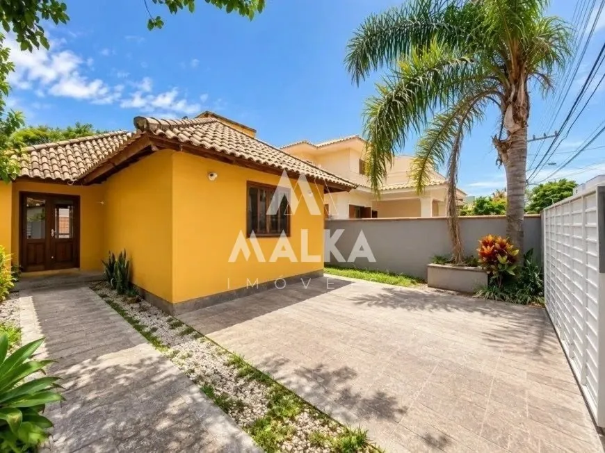 2-bedroom, 100 m² house in Florianópolis — photo 4