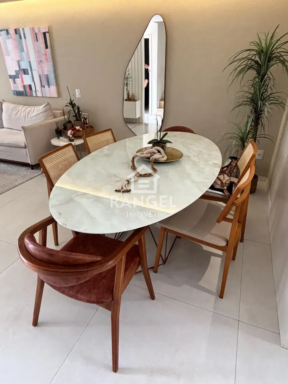 Casa em condomínio fechado com 4 quartos e 5 banheiros — photo 4