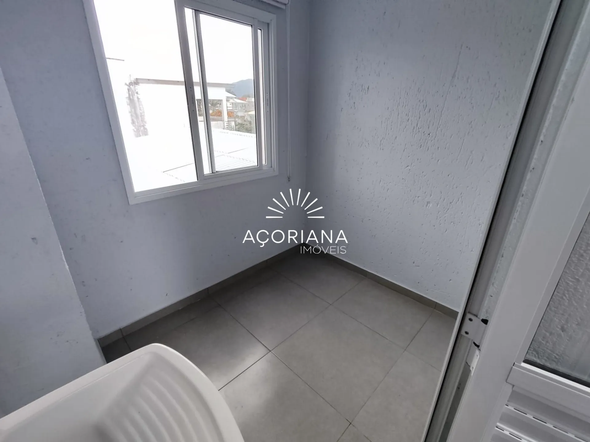 Квартира с 1 спальней, балконом и 60 м² — photo 15