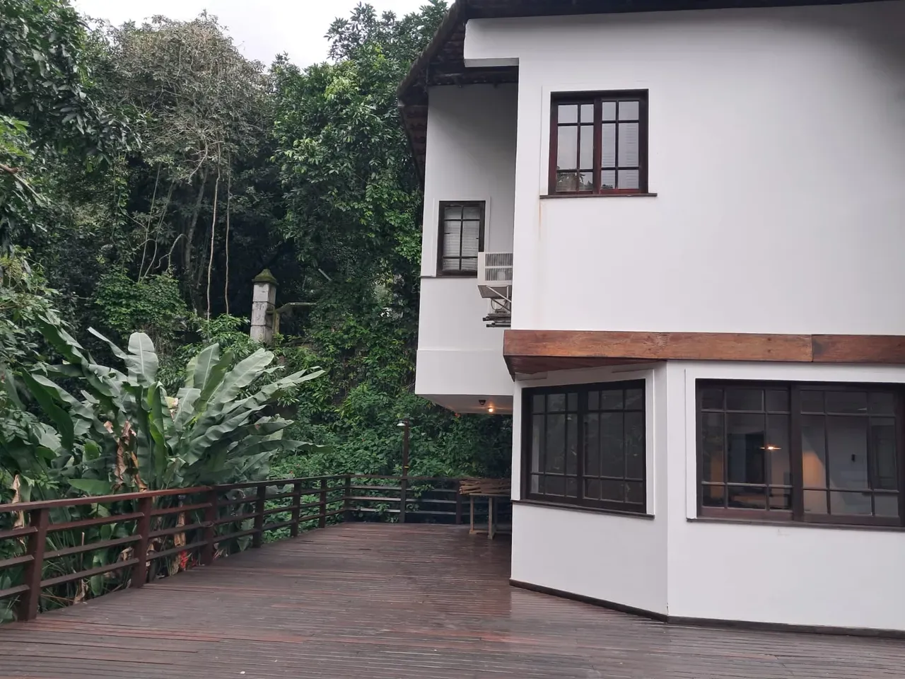 5-bedroom house with a mountain view in Rio de Janeiro — photo 21