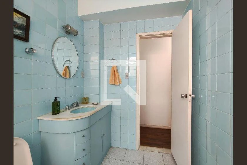 Furnished 97 m² apartment with 3 bedrooms — photo 7