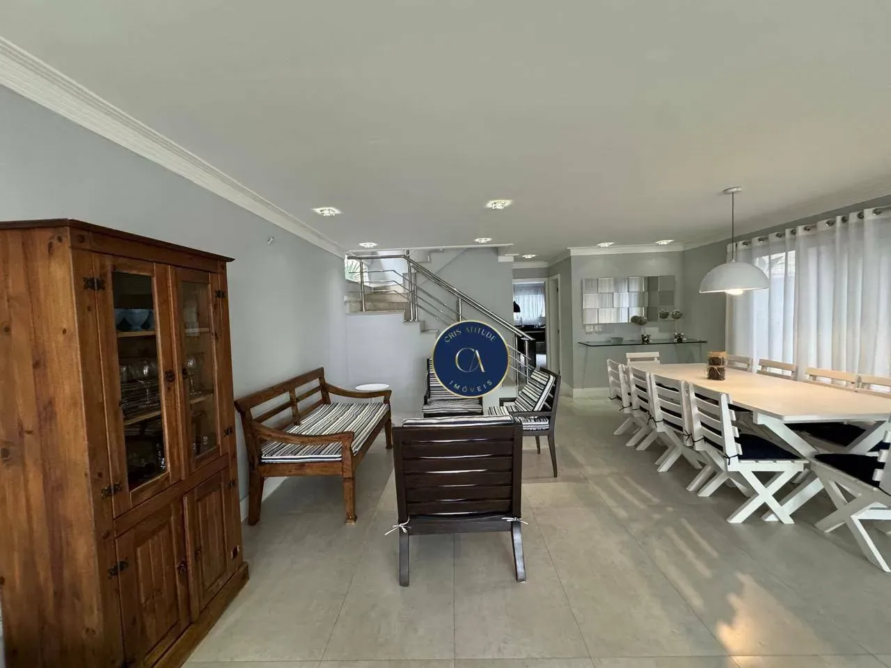 House with 6 bedrooms and 7 bathrooms, 484 m² — photo 4