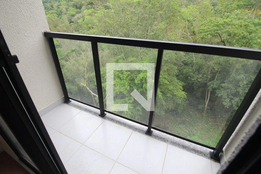 2 quartos e vista para as montanhas: apartamento de 50 m² — photo 8