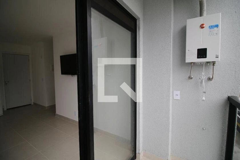Орендна квартира з 1 спальнею 40 м² і паркомісцем — photo 11
