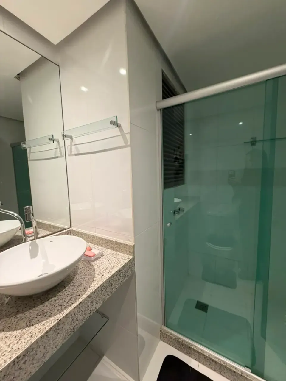 Rental apartment with 2 bedrooms and 1 parking space — photo 11
