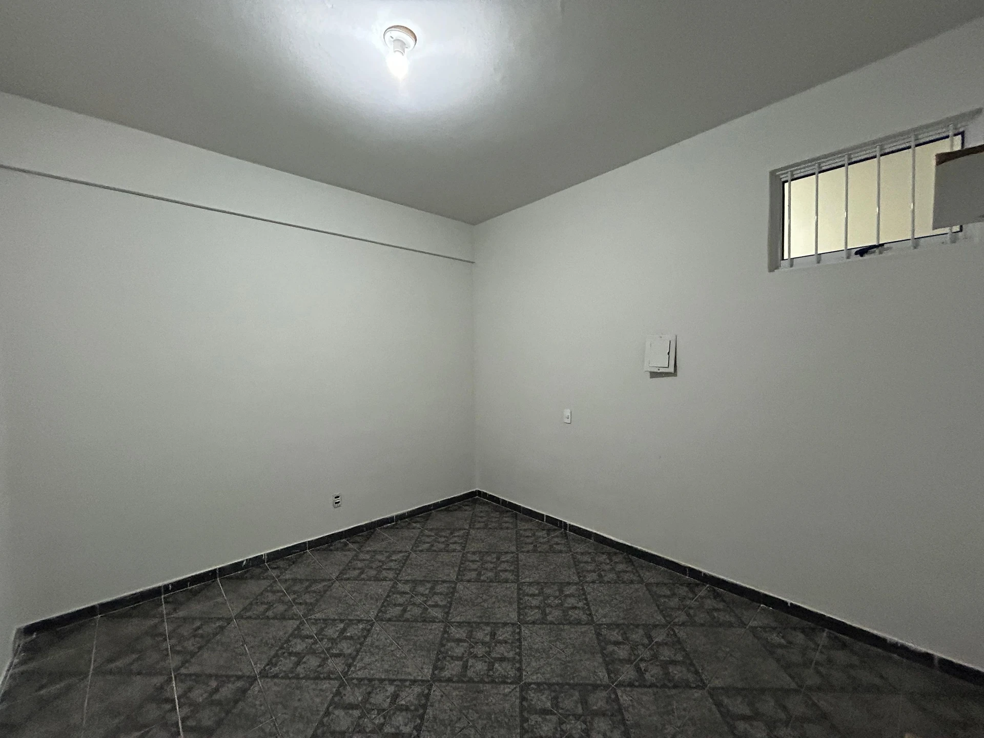 2-bedroom apartment, 1 with its own bathroom, 80 m²