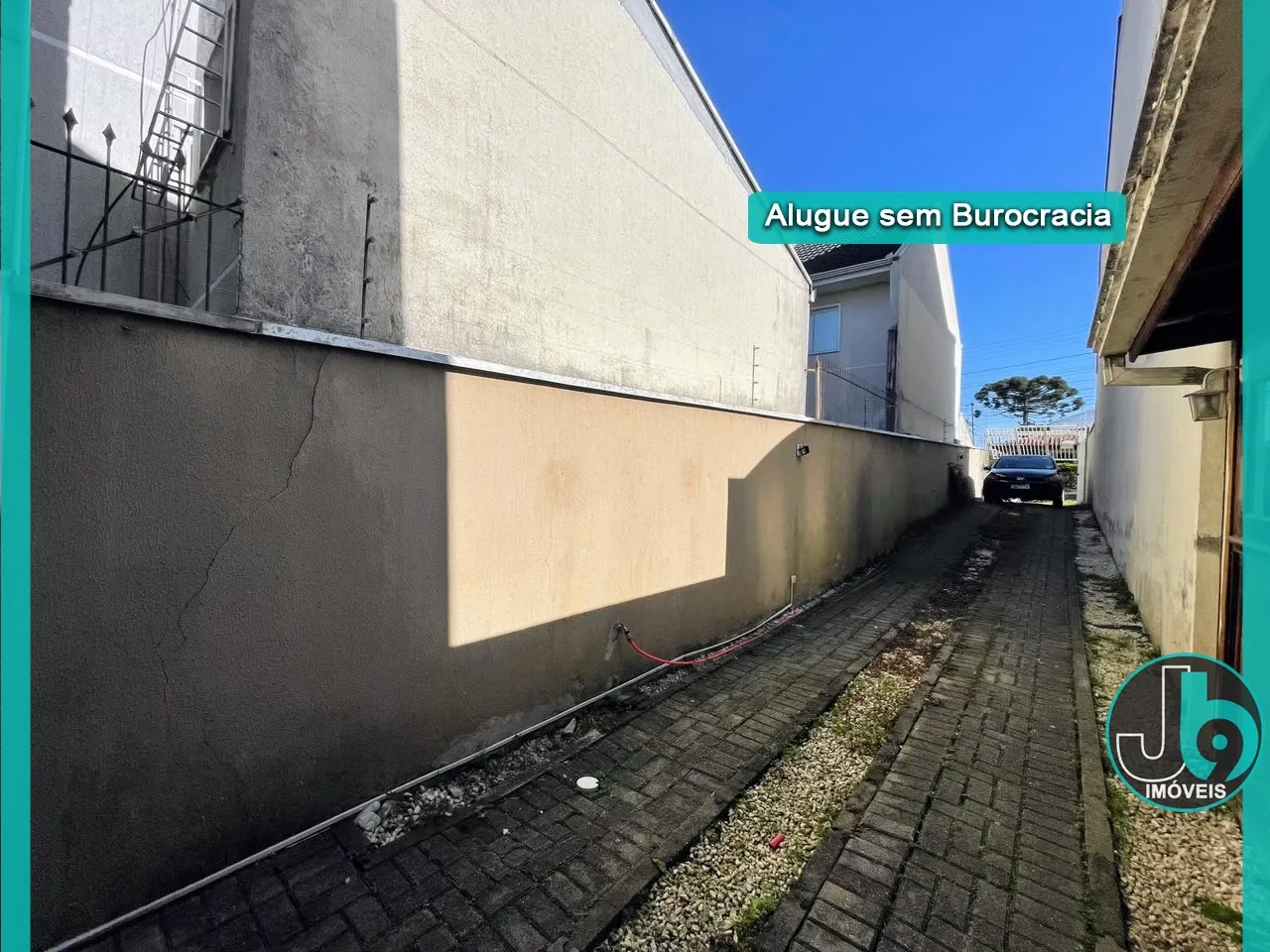 143 m² townhouse with 3 bedrooms and 5 parking spots — photo 33
