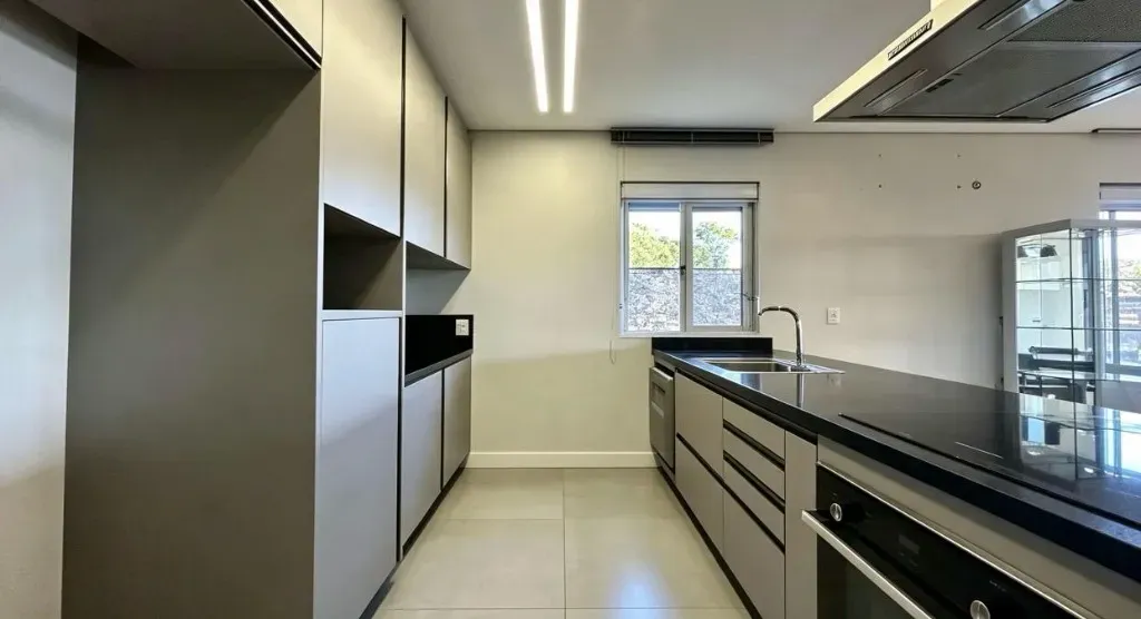 Casa mobiliada com 4 suítes e 5 banheiros — photo 11