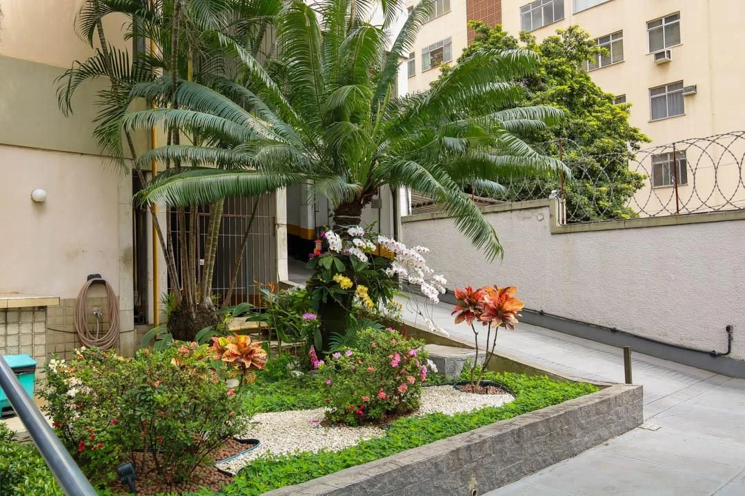 Apartamento para alugar com 2 quartos, 1 banheiro e vaga — photo 7