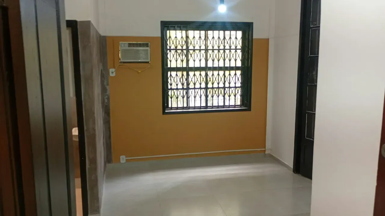 1-bedroom apartment with a balcony — photo 4