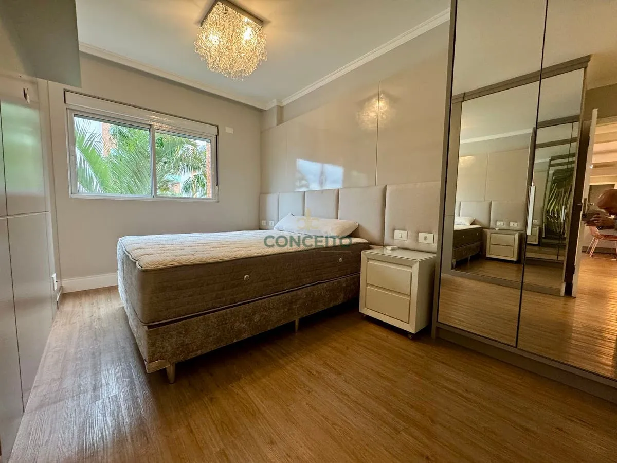 Glass-enclosed balcony in a 2-bedroom apartment, 74 m² — photo 3
