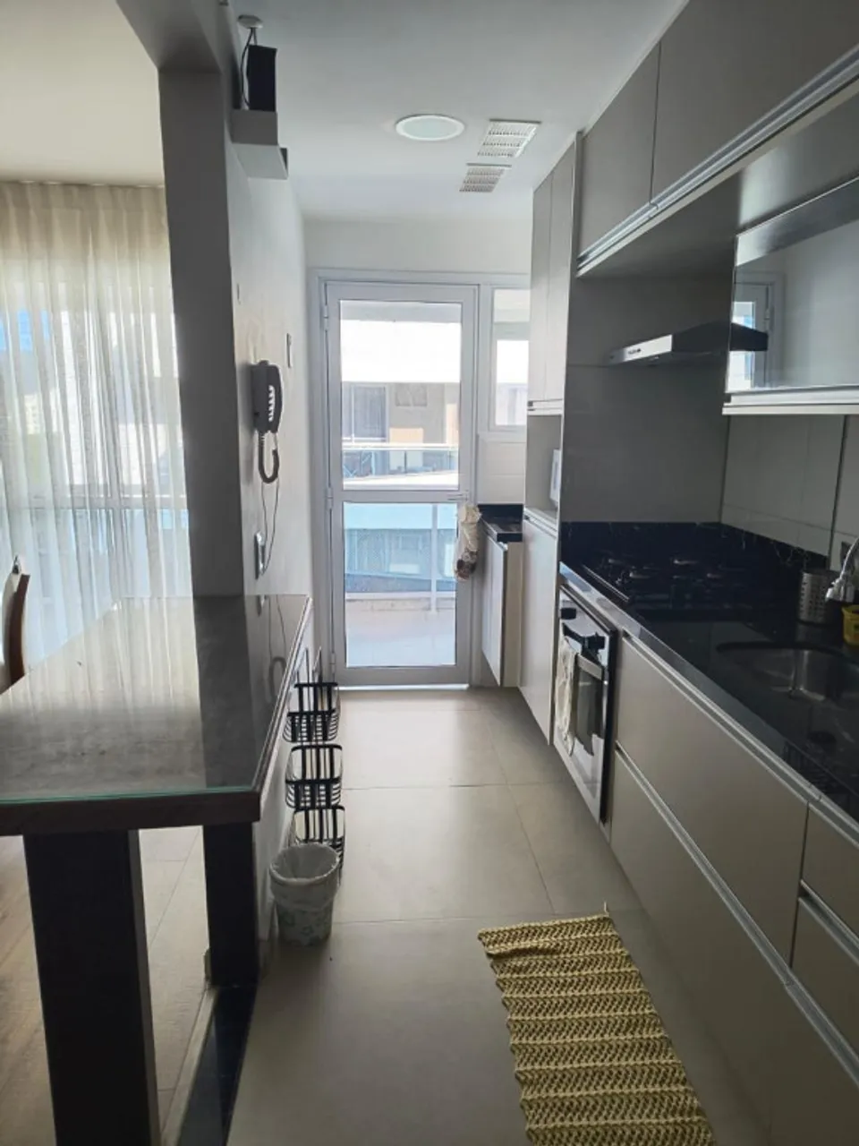 Furnished apartment with open-plan gas kitchen and 4 rooms — photo 13