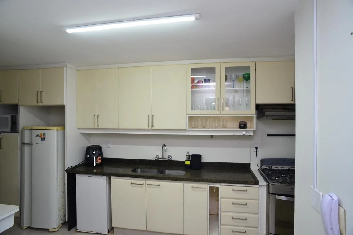 Apartamento mobiliado com 4 quartos e suíte no total — photo 35