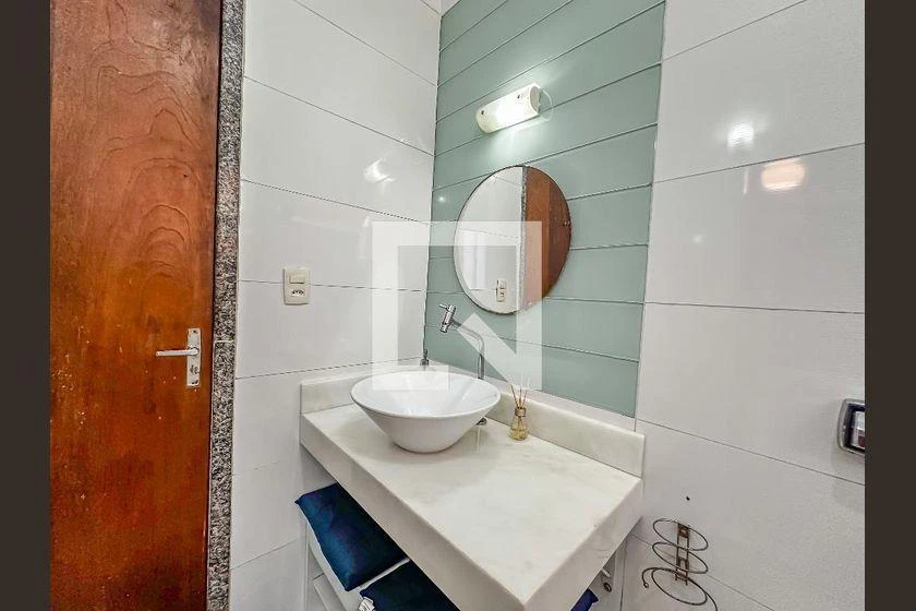 96 m² apartment with 3 bedrooms and a separate kitchen — photo 37
