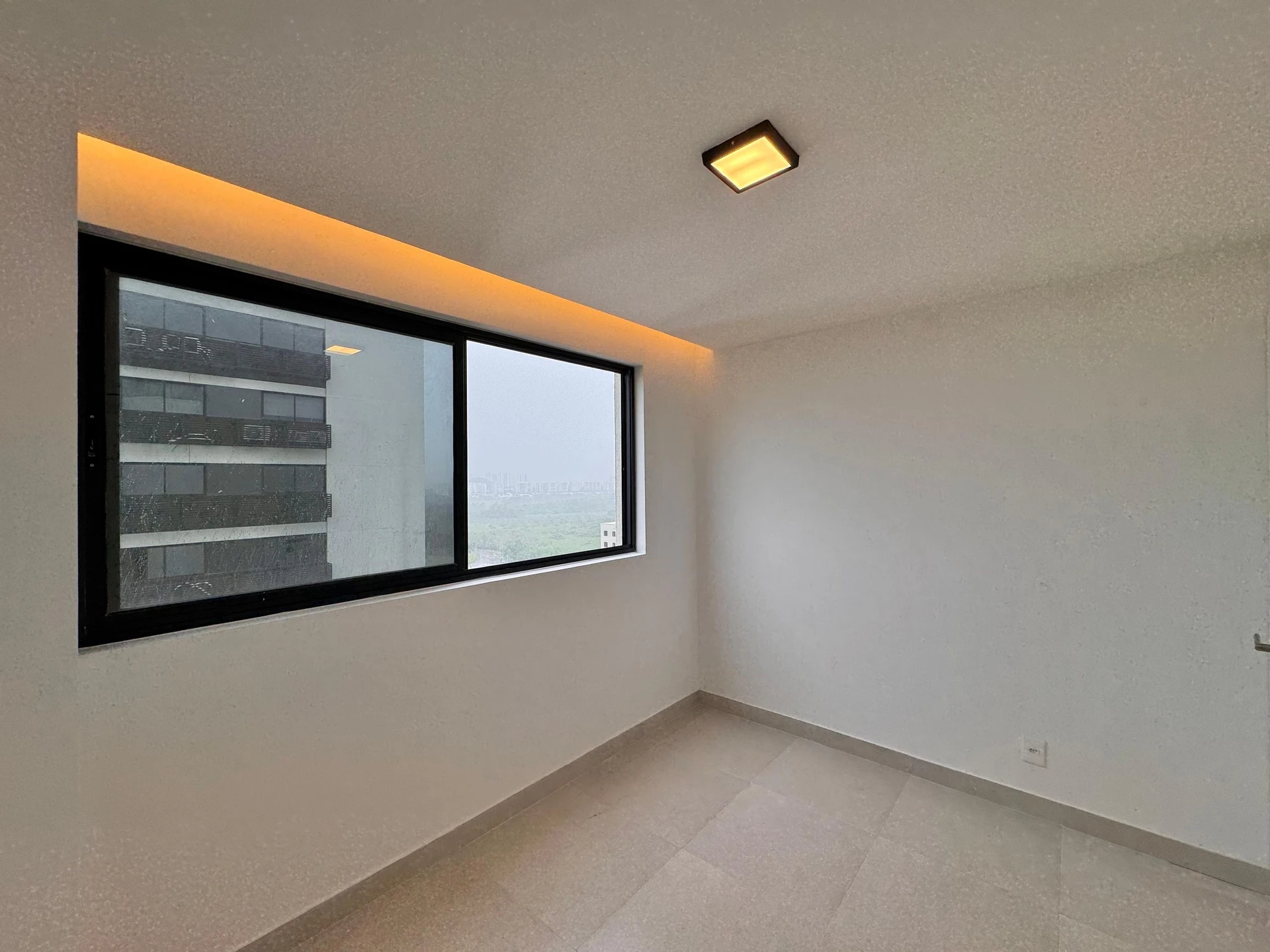 Apartamento amueblado de 3 dormitorios con balcón — photo 64
