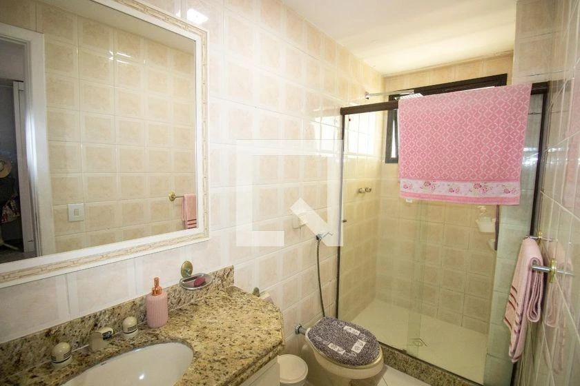 160 m² 3-suite rental apartment with balcony — photo 33