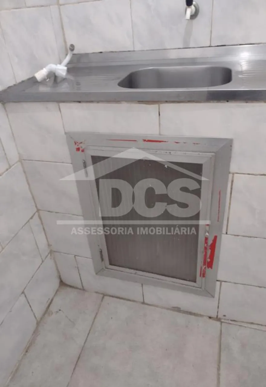 Casa sem mobília com 1 quarto e cozinha separada — photo 10