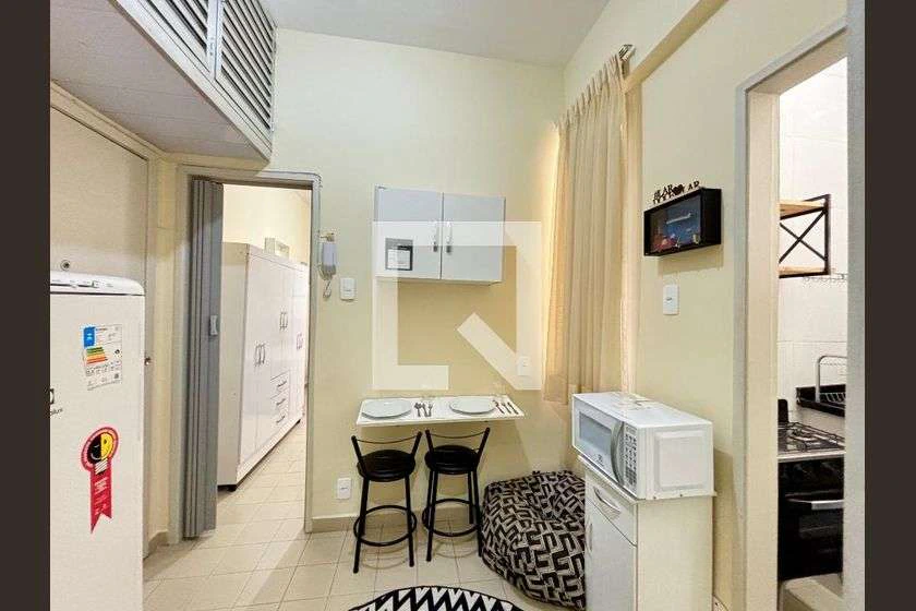 Studio/Kitnet mobiliado de 28 m² com cozinha a gás — photo 12