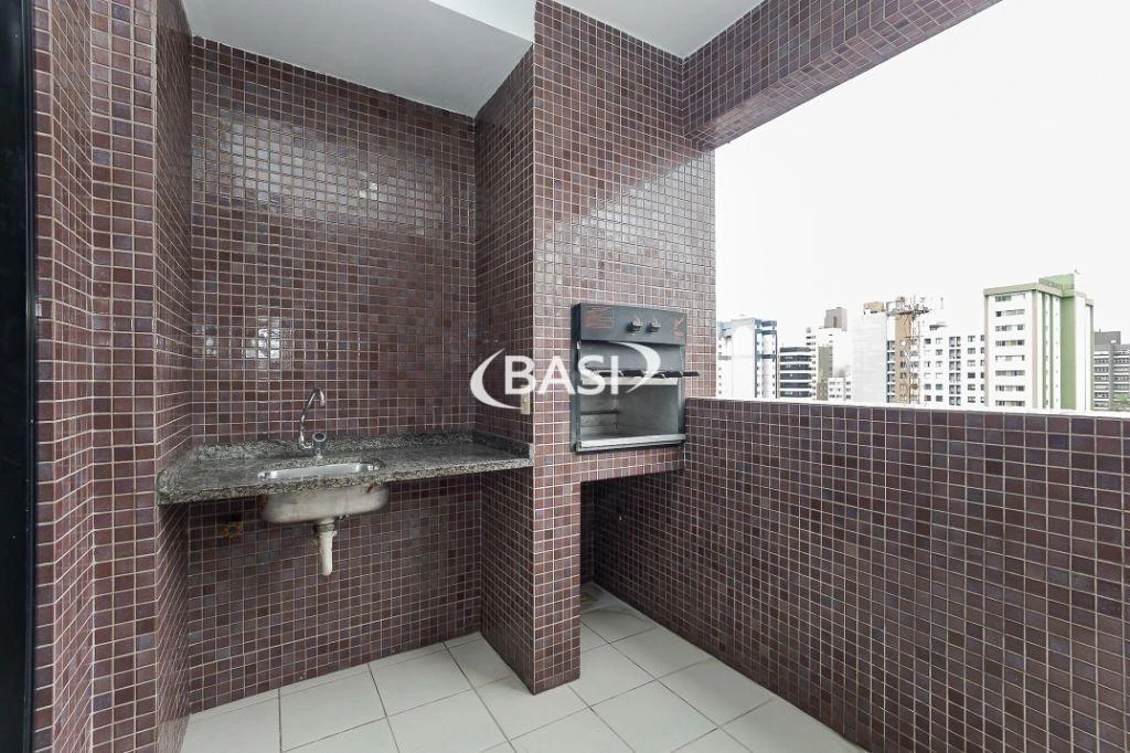Квартира 84 м² з пральною машиною та балконом із грилем — photo 5