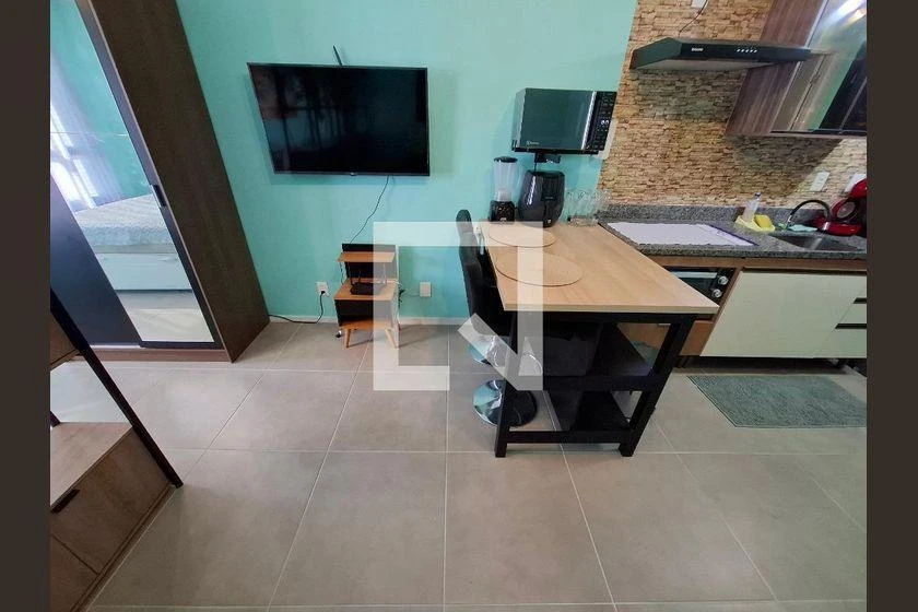 Apartamento amueblado de 1 dormitorio con cocina abierta — photo 18