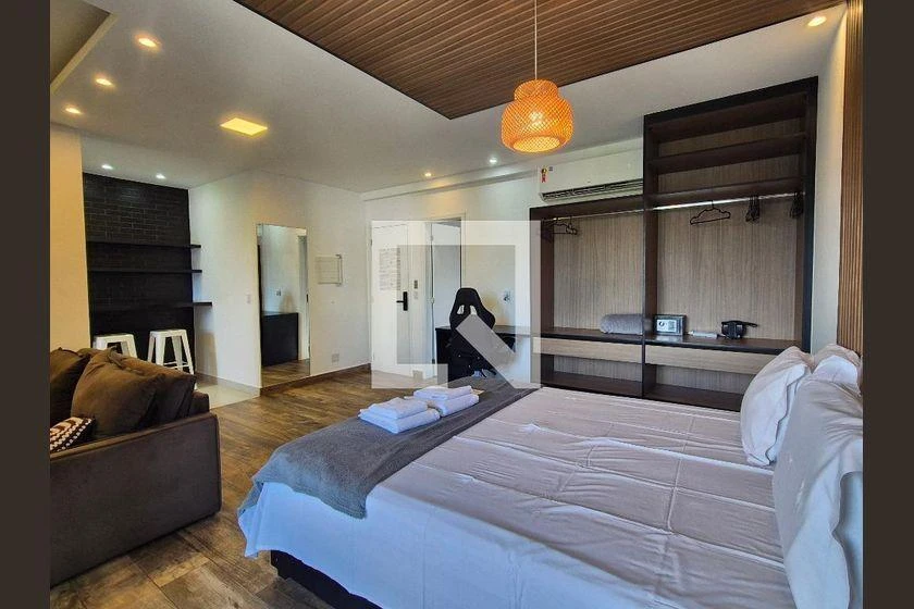 Kitnet amueblada de 48 m² con 1 dormitorio y balcón — photo 10