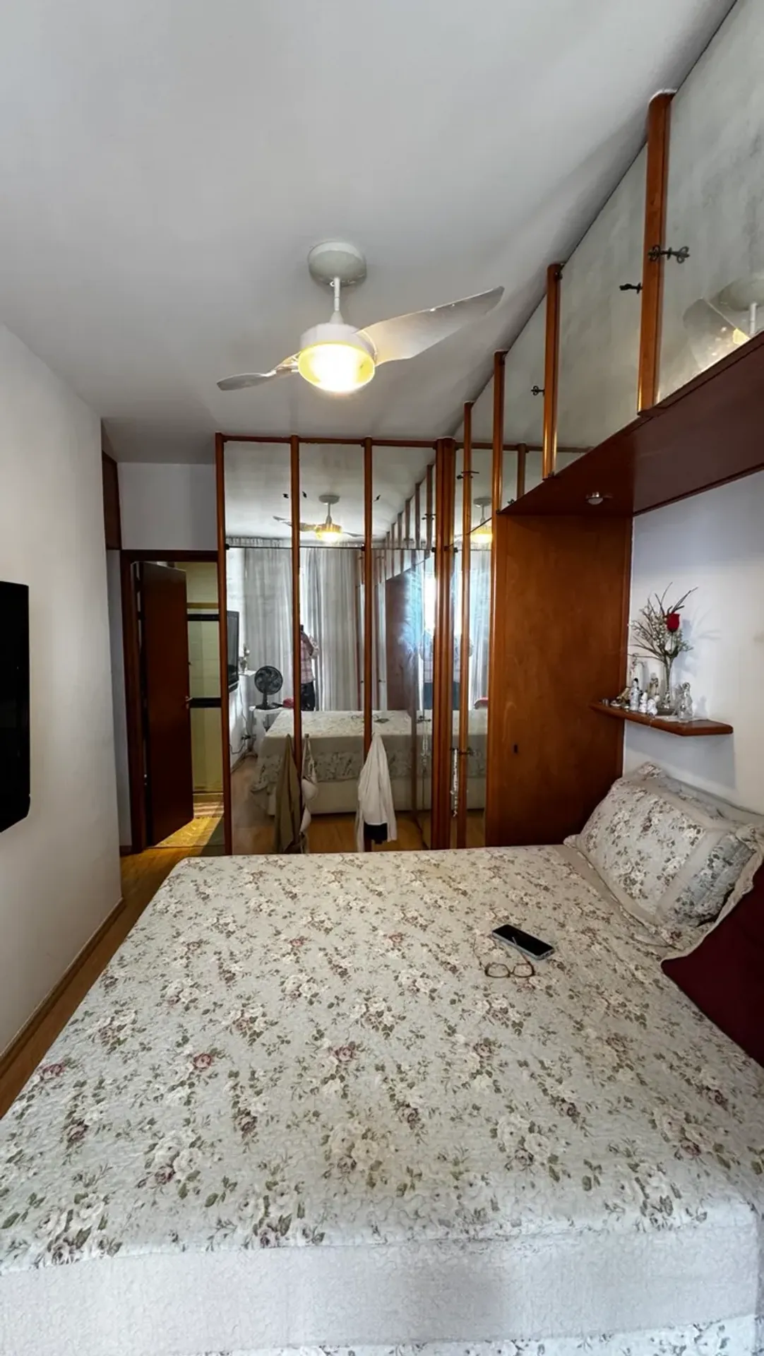 Furnished apartment, 88 m², with a glass-enclosed balcony — photo 12