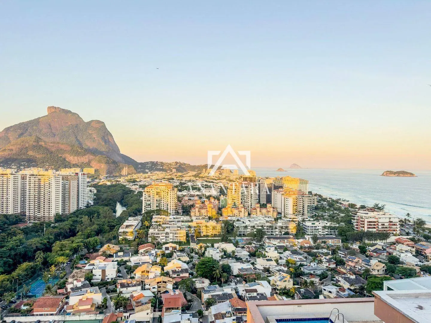 2-bedroom apartment with a water view in Rio de Janeiro — photo 6